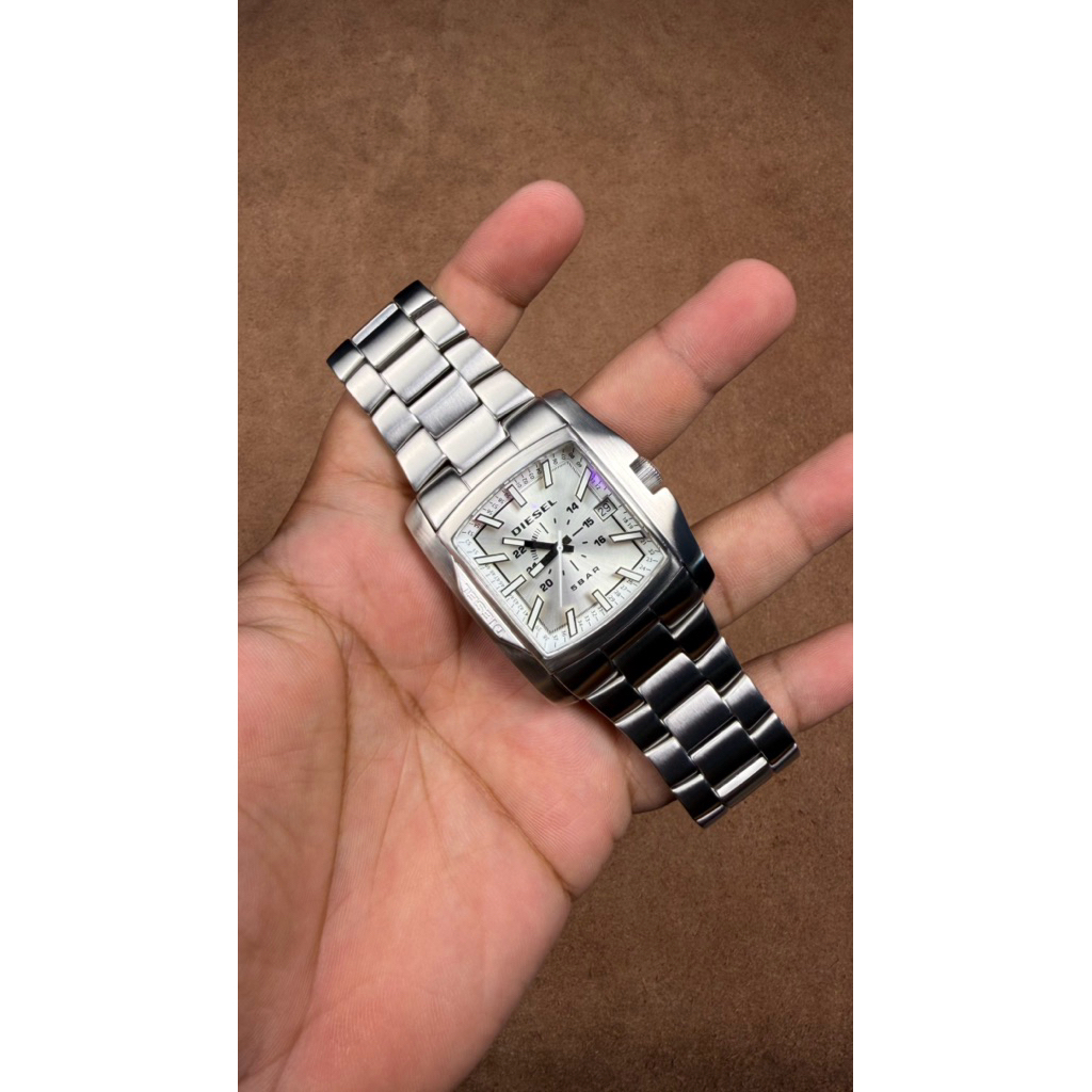 JAM TANGAN PRIA DIESEL DZ1379 ONLY THE BRAVE ALL STAINLESS VINTAGE ORIGINAL