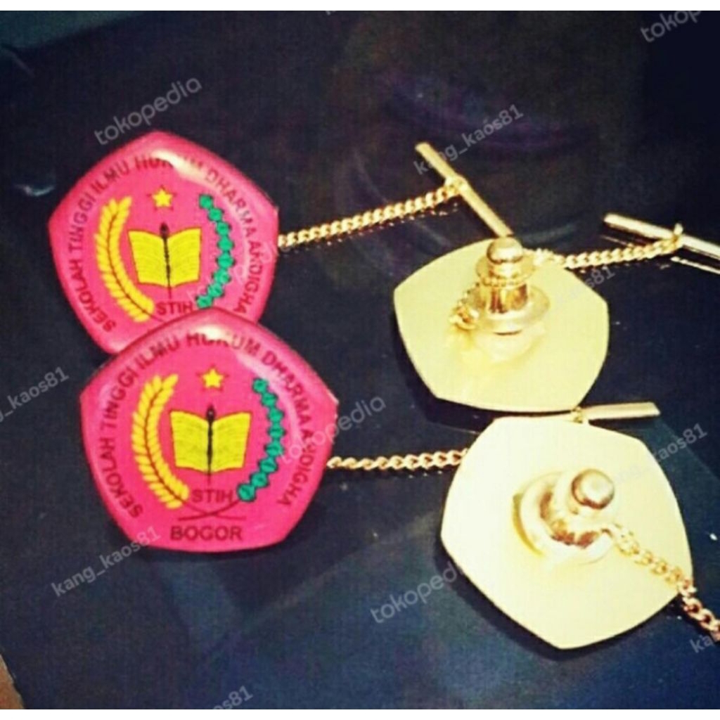 pin resin kuningan rantai