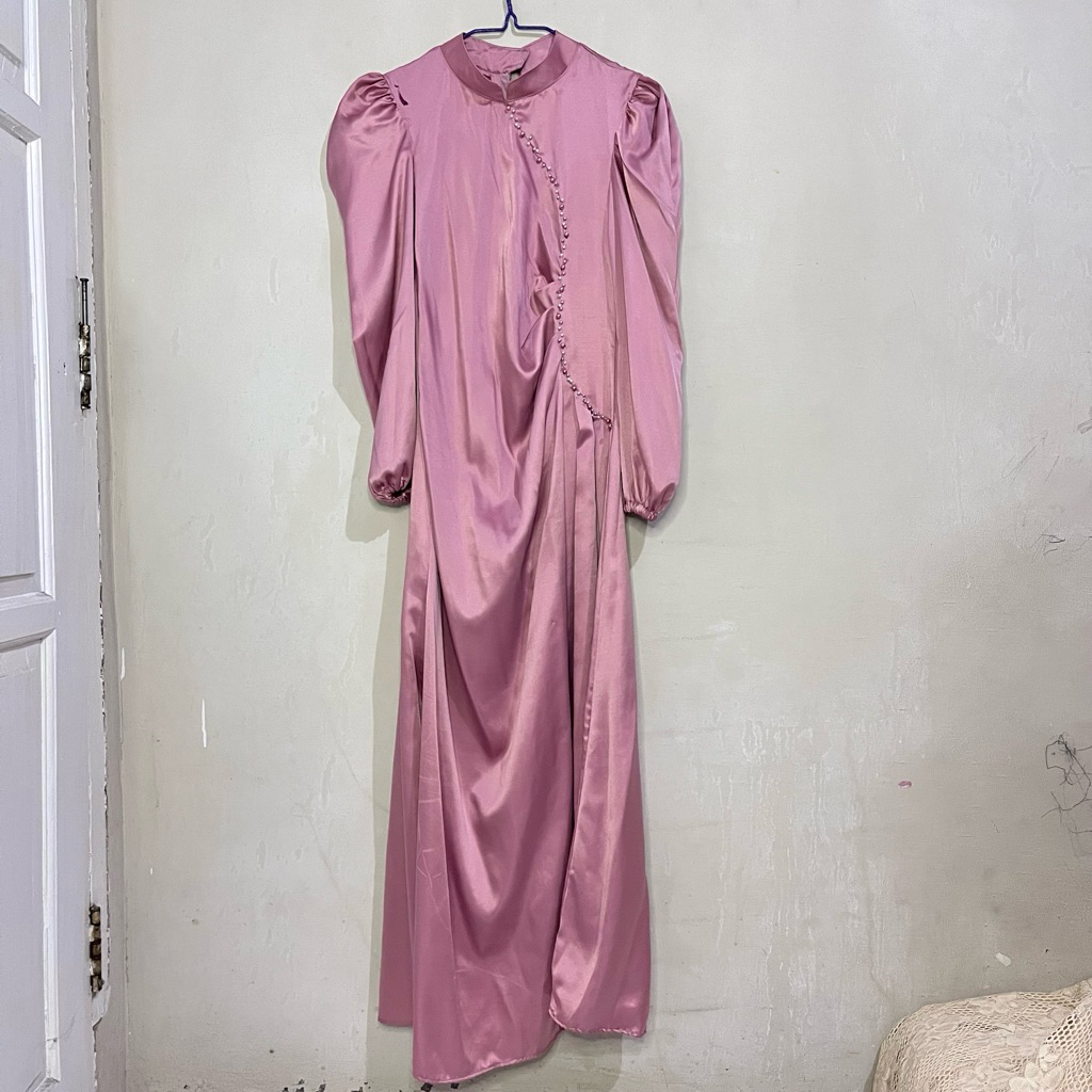 preloved pink satin silk dress bridesmaid