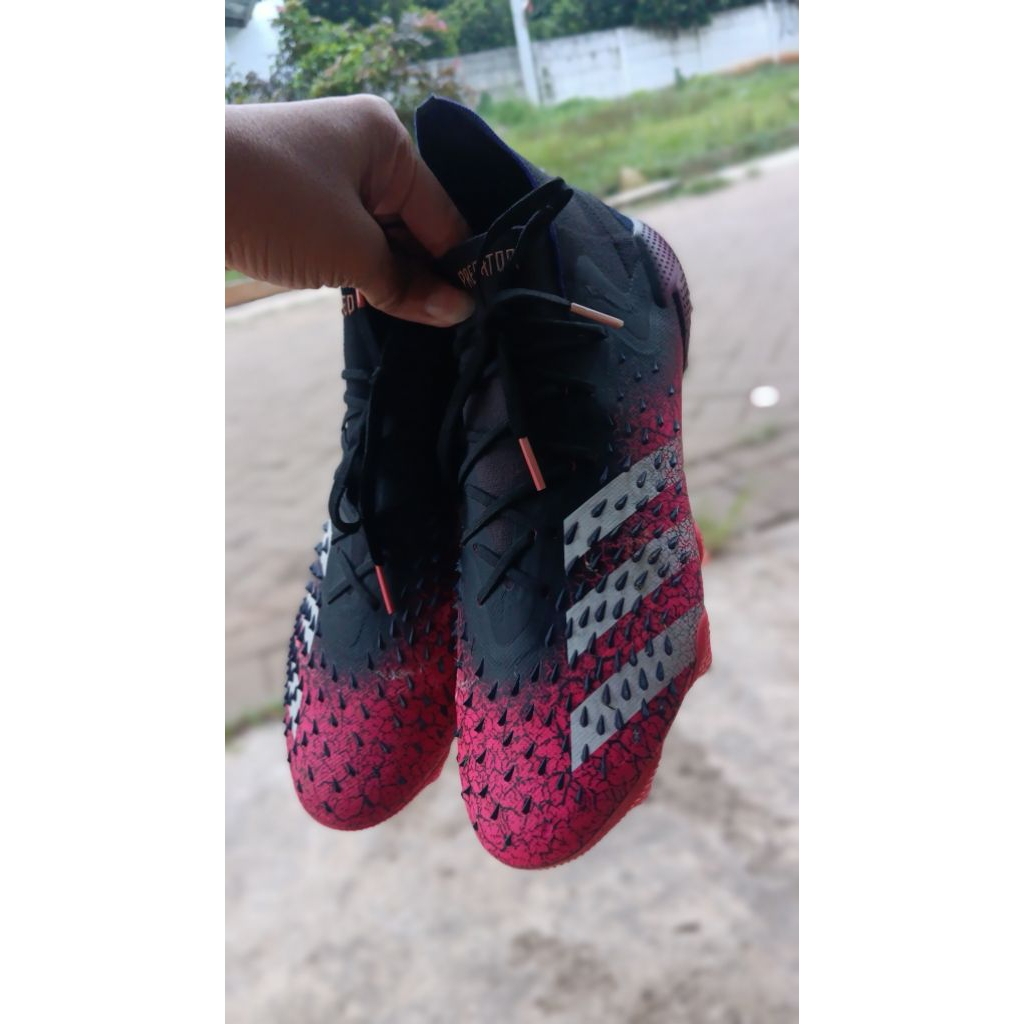 Adidas predator freak. 1 (Elite) SG, size 42 2/3 27cm