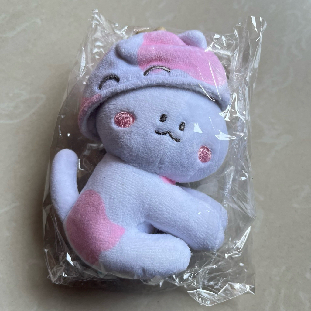 Funny Treasure Official - Photocard Holder Doll Keyring (Syubi)