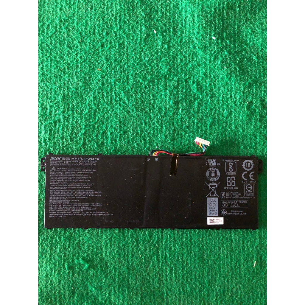 Baterai Batre Laptop Acer es1 - 132
