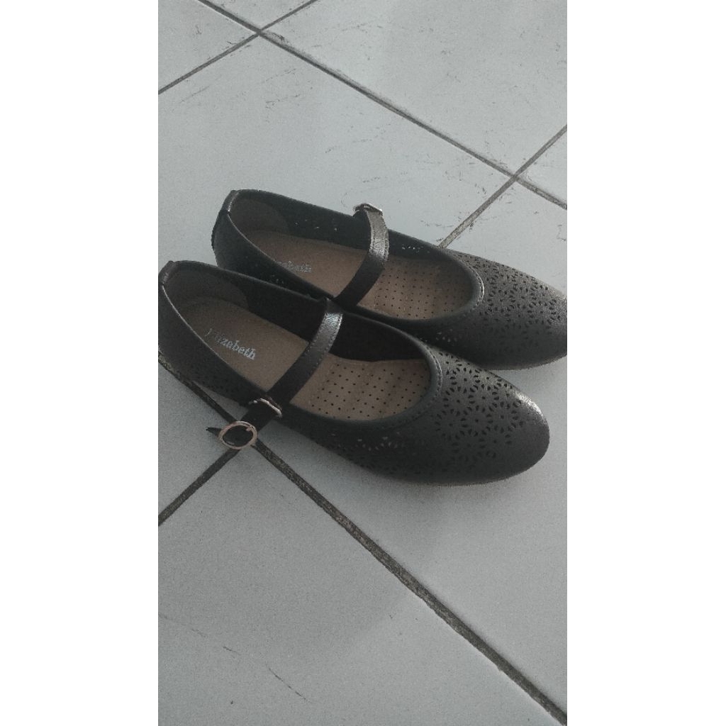 preloved flat shoes elizabeth
