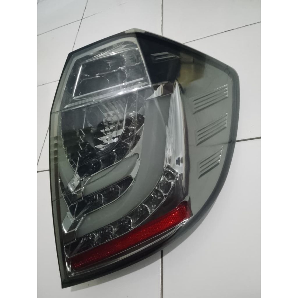 stoplamp honda jazz ge8 tahun custom sebelah kanan&kiri lampu led nya nyala semua
