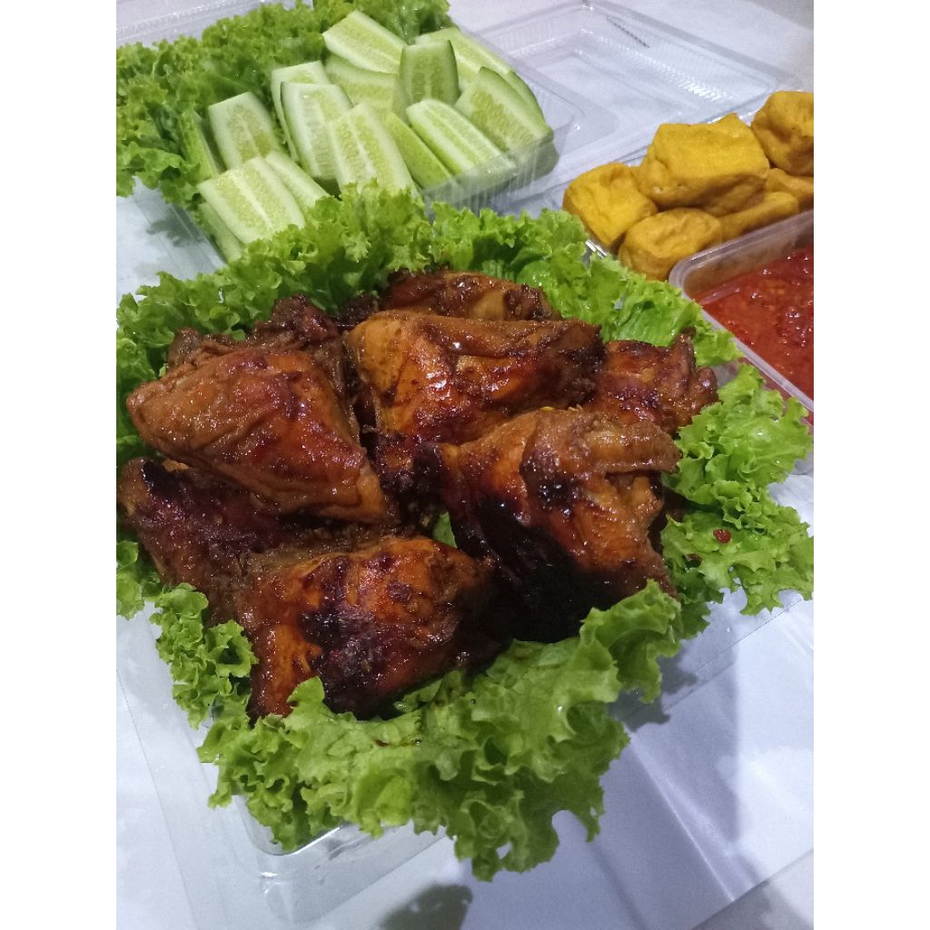 Ayam Bakar Utuh Khas Solo