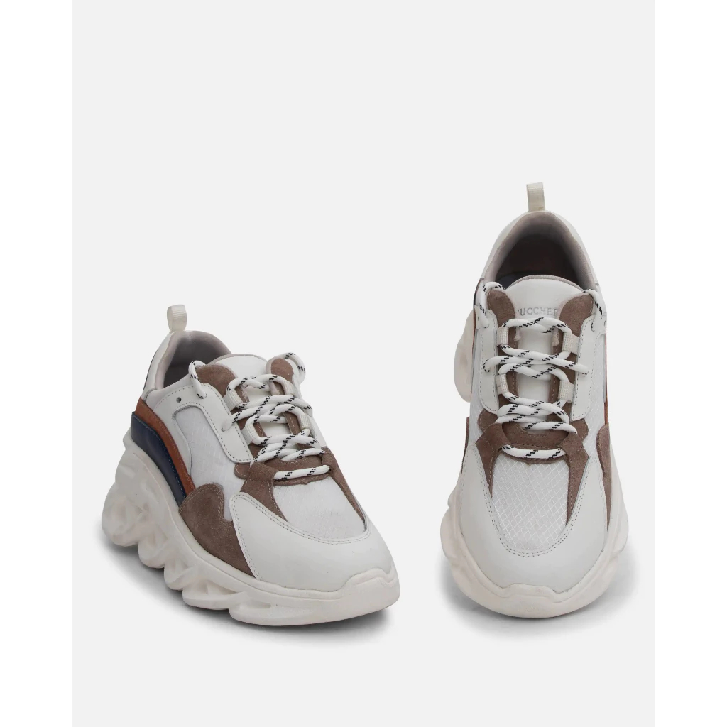 Buccheri Sneakers Tali Wanita BY2059
