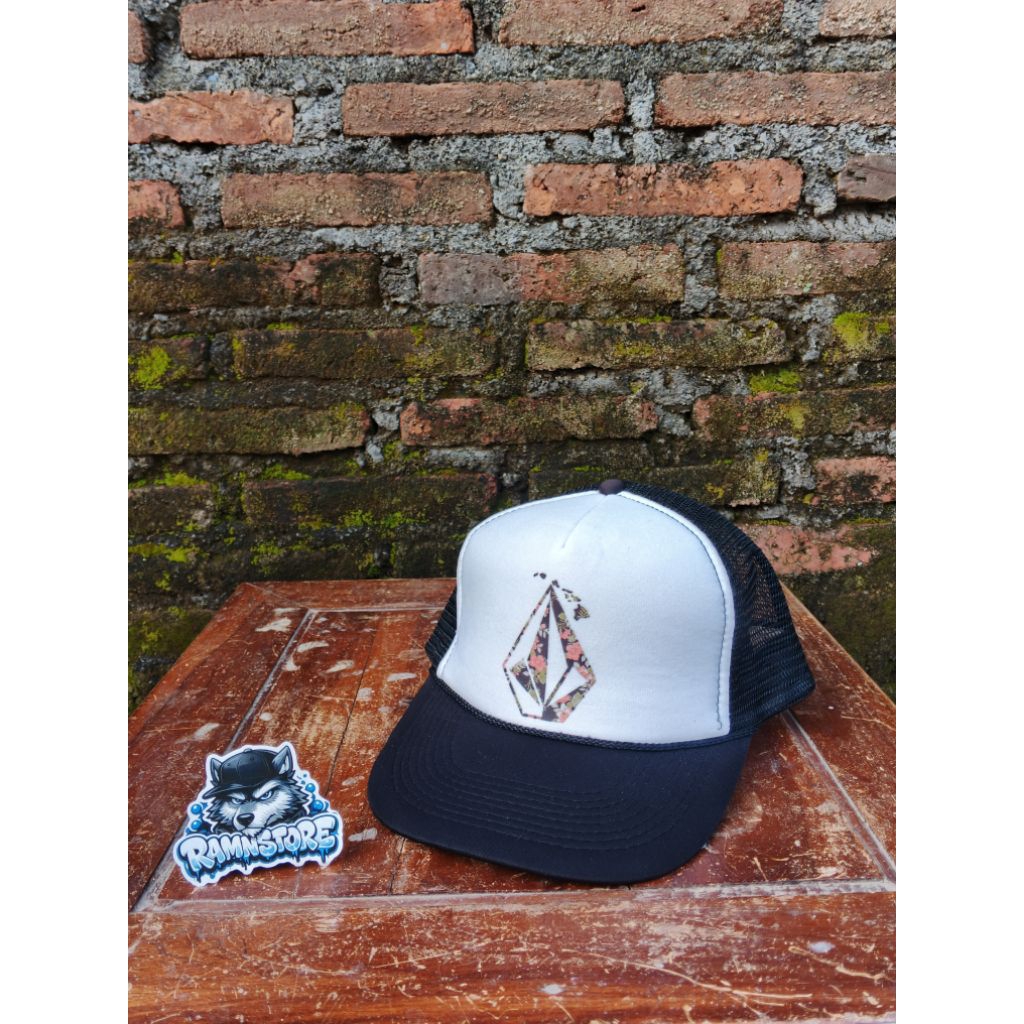 topi trucker volcom vintage by otto