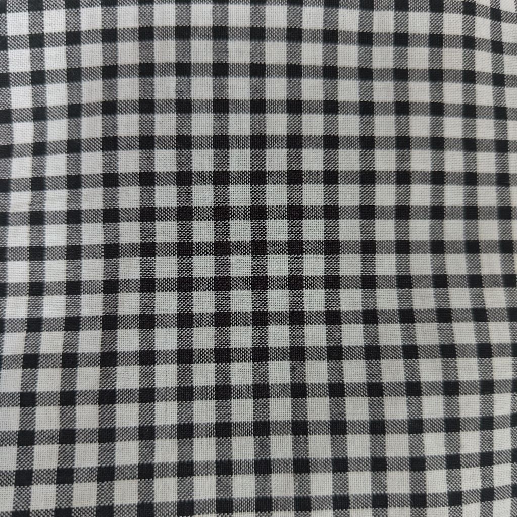 KAIN KATUN POPLIN MOTIF KOTAK ABADI SISA GARMENT  - KAIN KATUN MOTIF KOTAK KECIL HARGA/0,5M