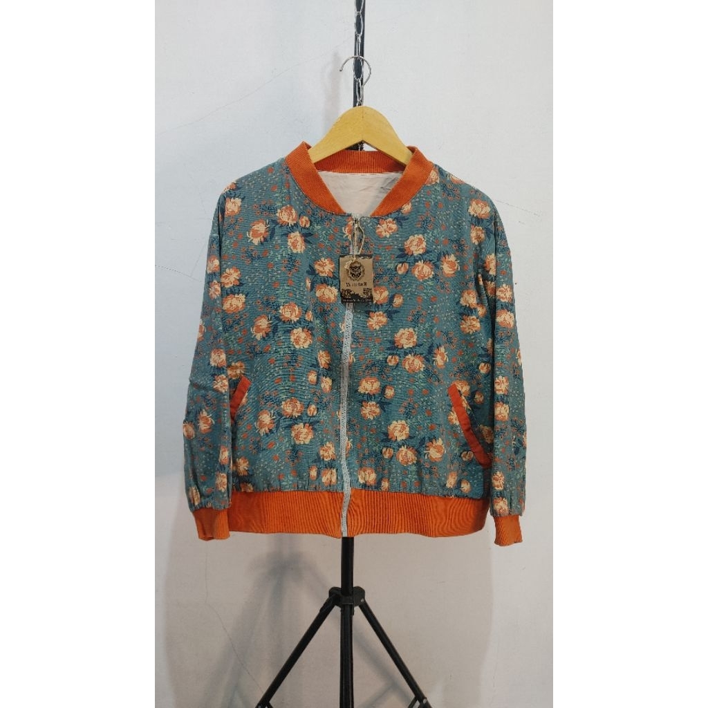 Jaket bomber Wanita Vintage Motif Bunga
