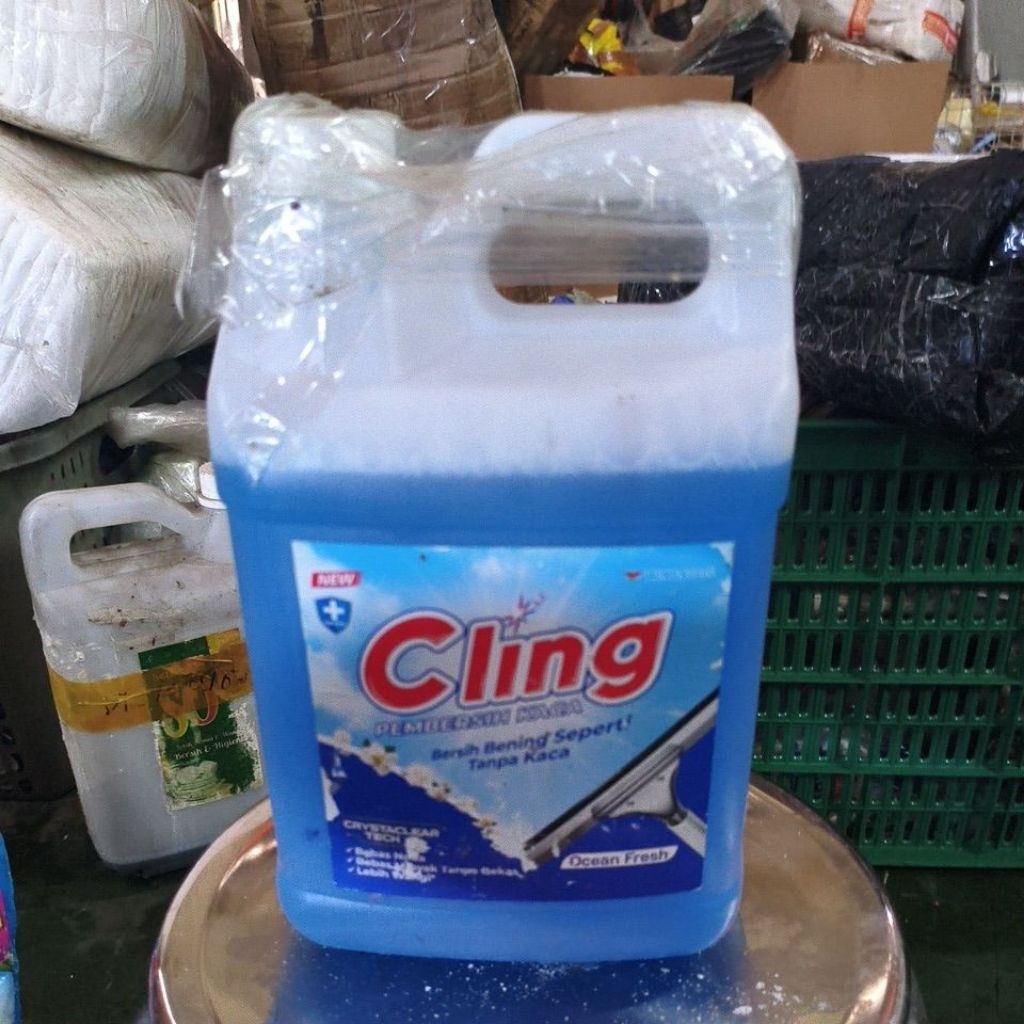 Cling Pembersih Kaca 4L