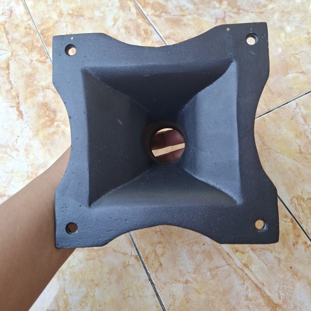 horn tweeter corong tweeter ukuran 15x15 RCF BAHAN ALMUNIUM COR