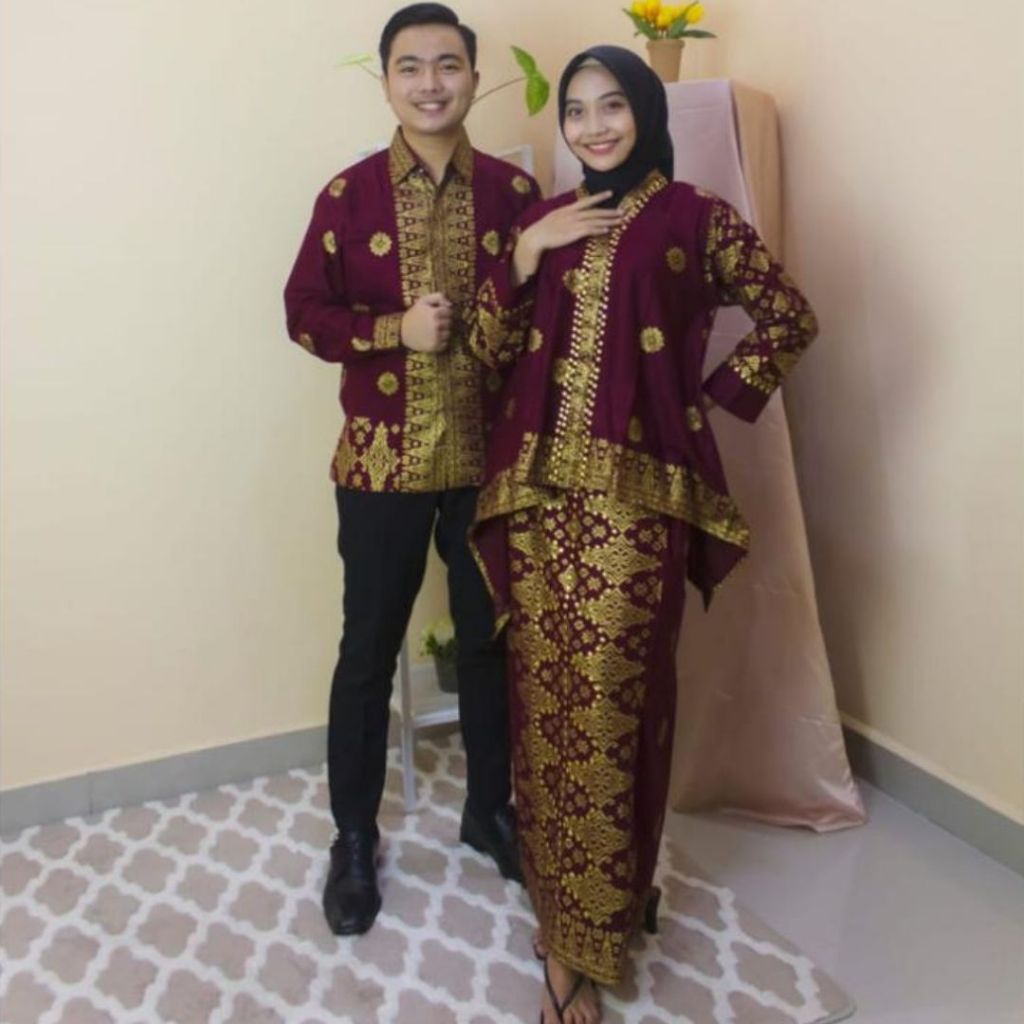 Yoko Songket - Couple Baju Songket Palembang Asli – Setelan Pria Wanita Merah Elegan
