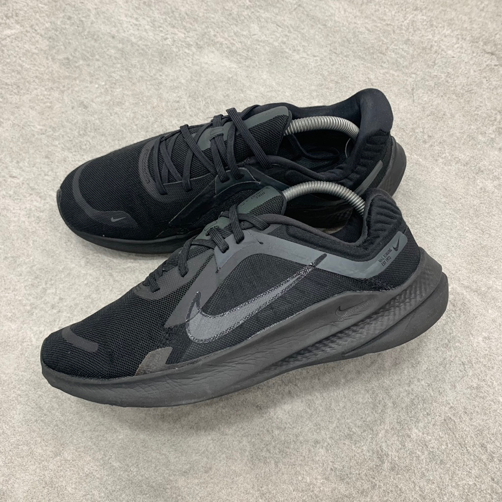 Nike Quest 5 Black