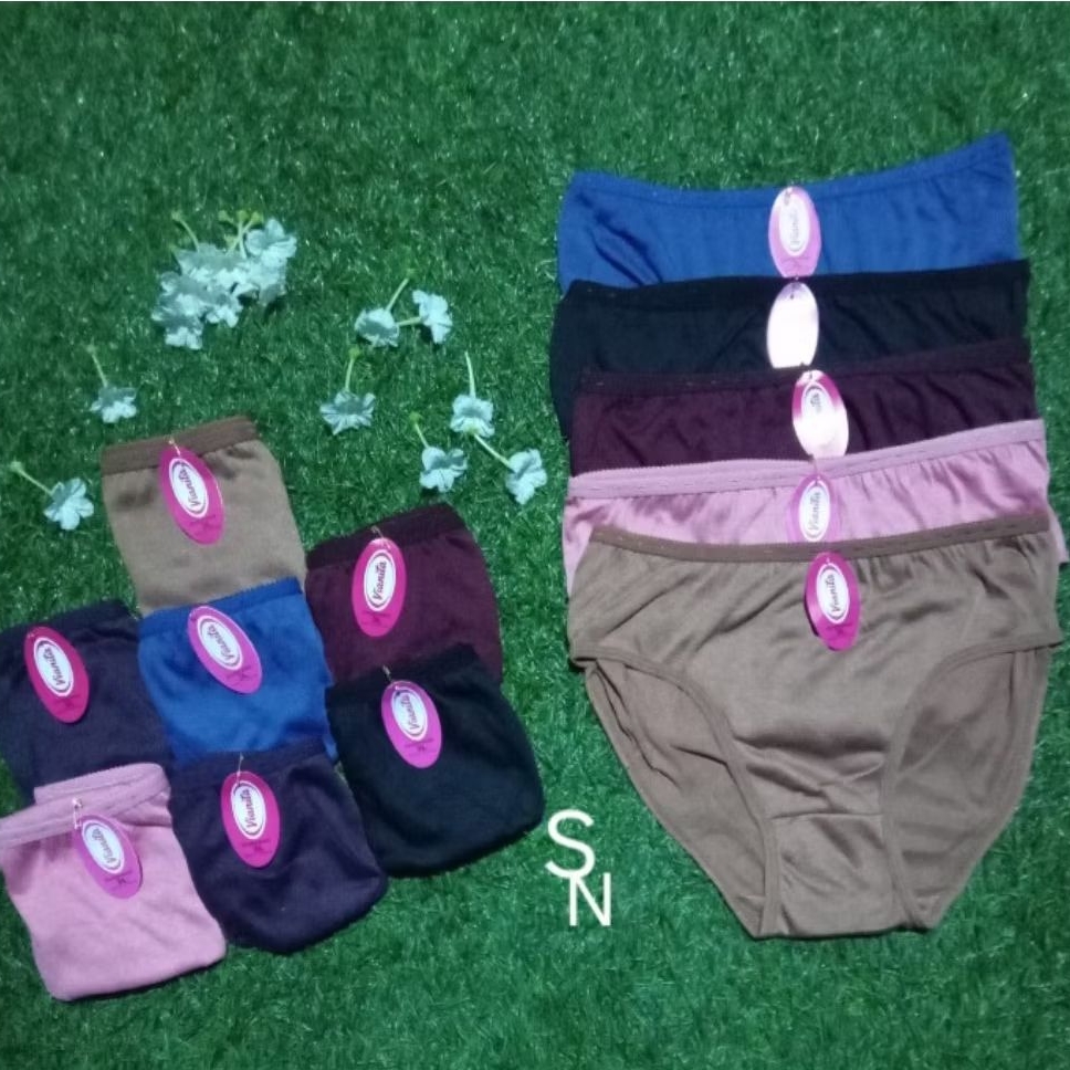 CD Wanita Katun Polos Warna Gelap