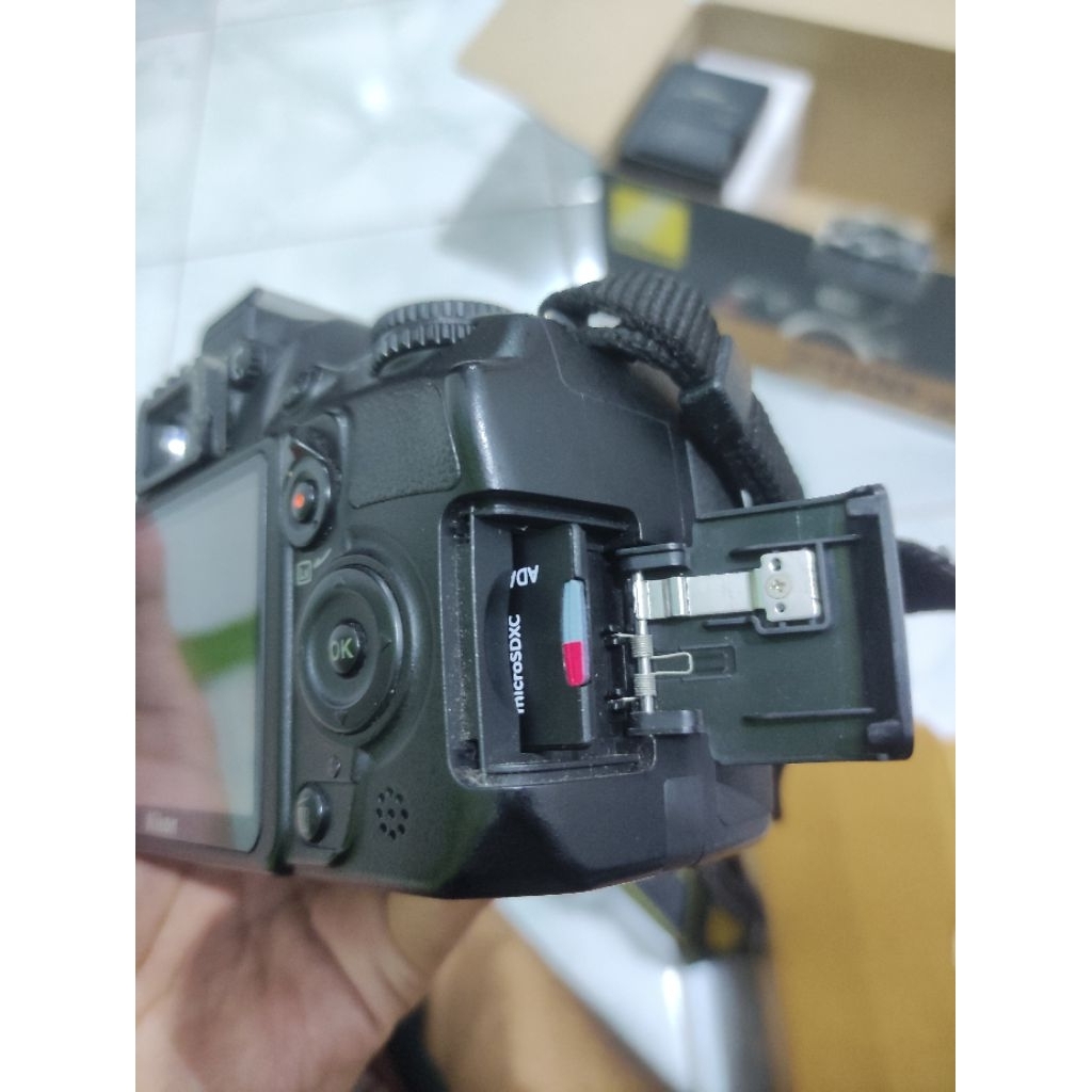 Nikon D3100 second