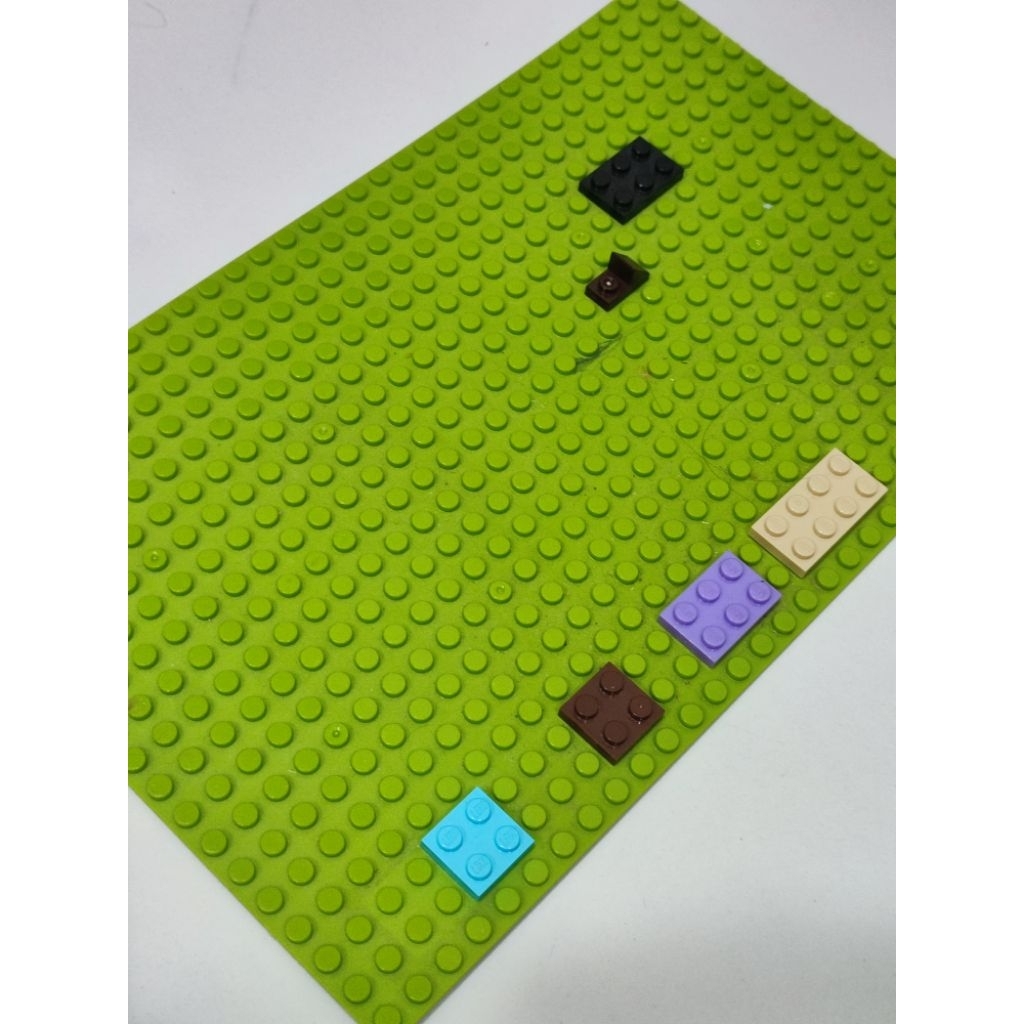 Papan Lego