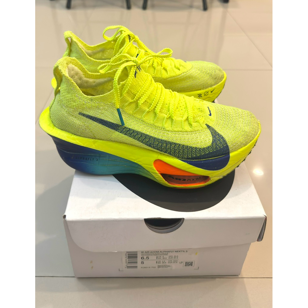 NIKE ALPHA FLY 3 ORIGINAL/ Second terawat like new sz 37,5
