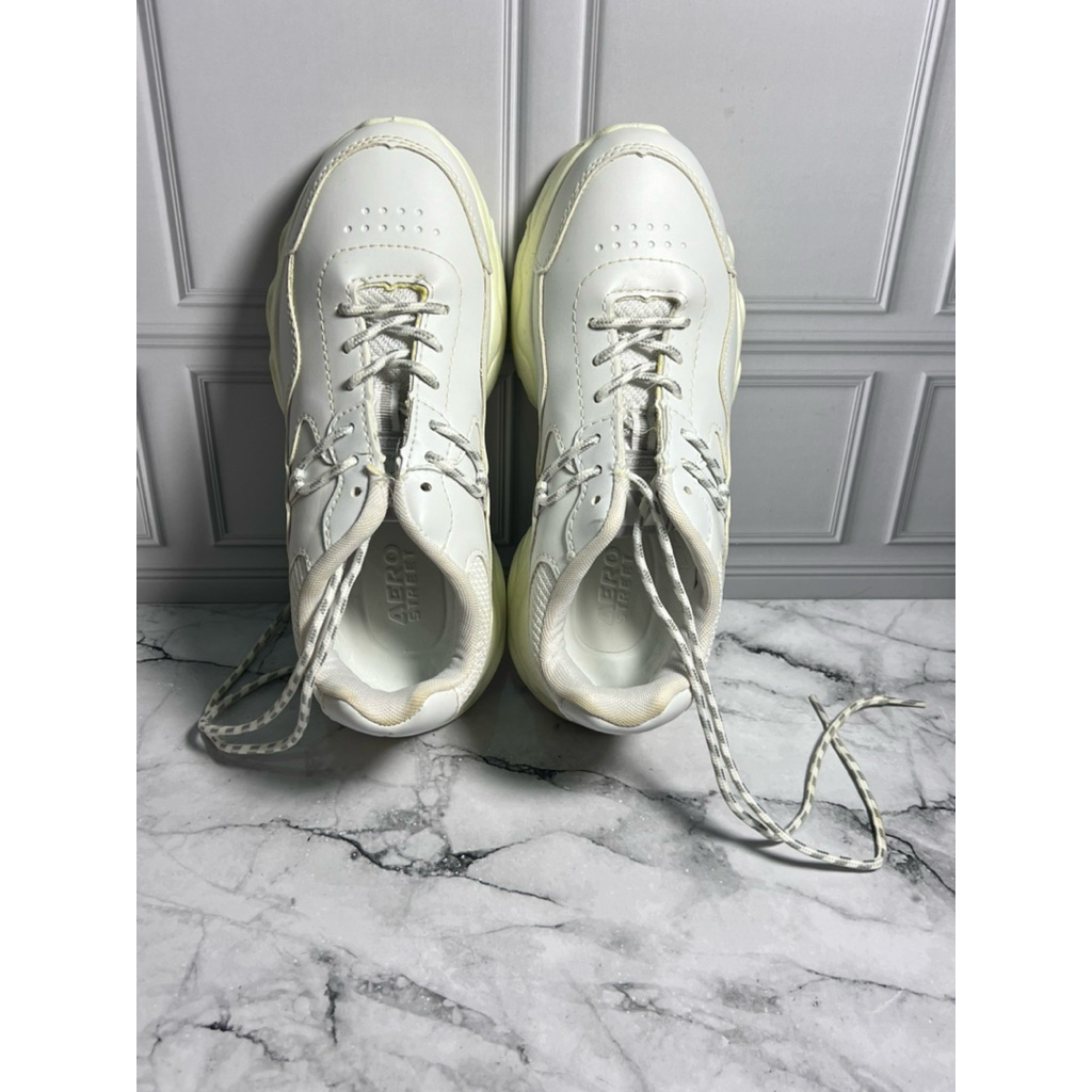 Sepatu brand Aerostreet PRELOVED