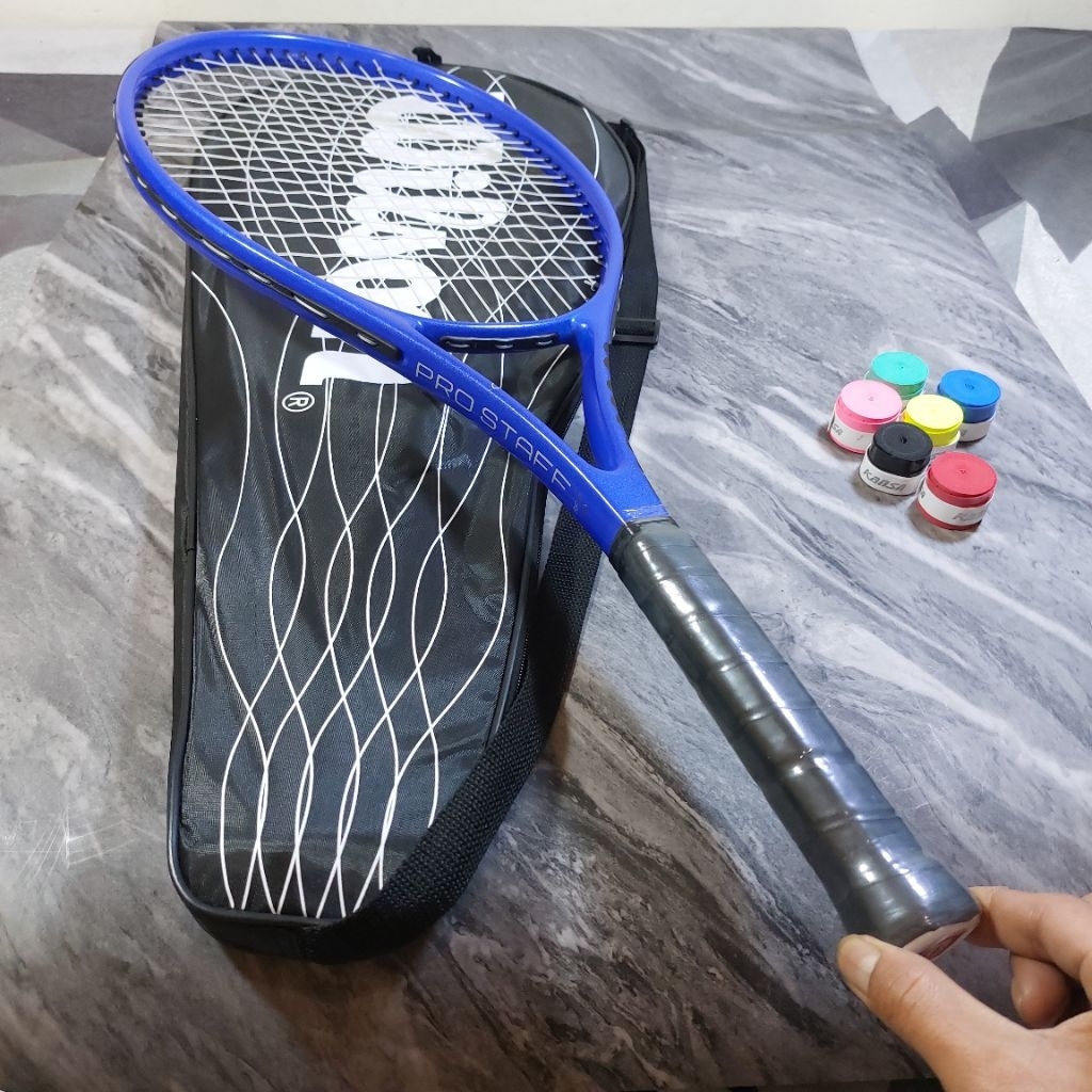 RAKET TENIS WILSON PRO STAFF RF 97  COCOK BUAT PEMULA BARU MAIN