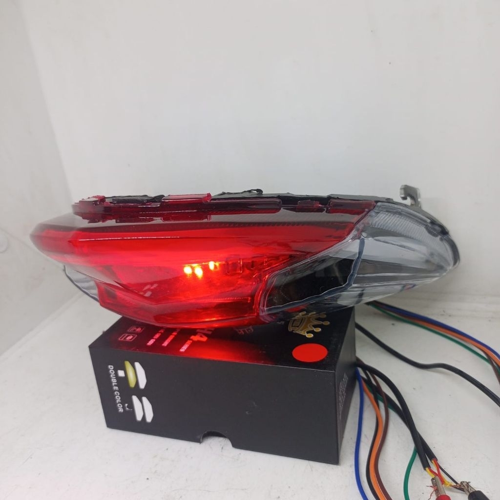LAMPU STOP BELAKANG VARIO 110 FI K46 CUSTOM ALIS RUNNING
