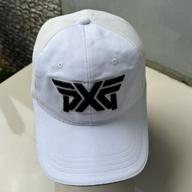 topi Golf PXG putih bersih