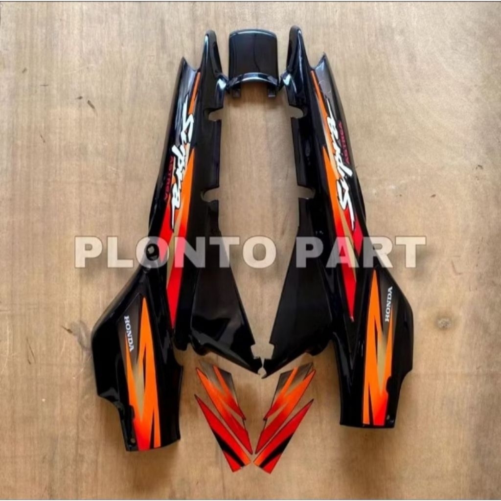 Cover Body Bodi Kap Body + Set Striping Sticker Supra X Lama / Supra Fit Lama