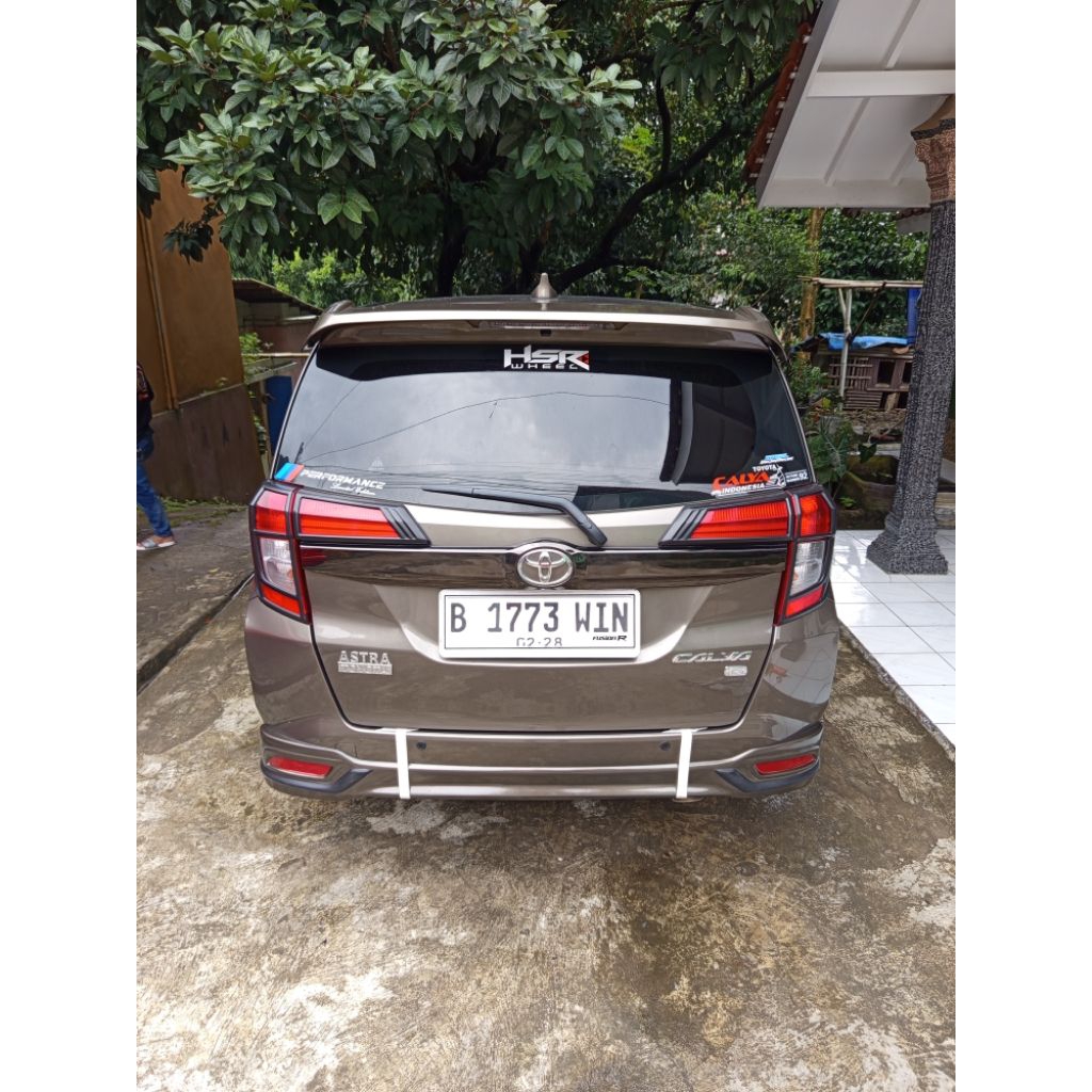 bodykit blakang samping calya sigra, venturer