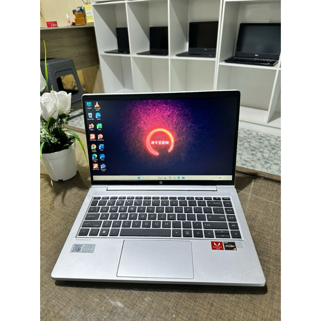 hp probook 445 g8 Amd Ryzen 5 5600