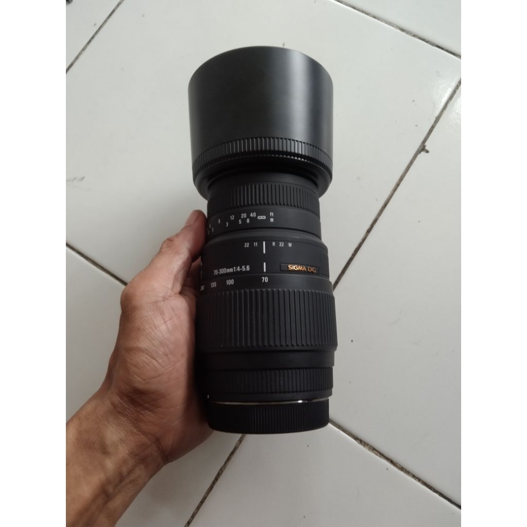 Lensa sigma DG 70 300mm for canon