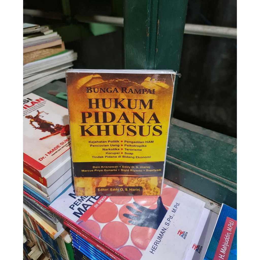 Bunga Rampai Hukum pidana khusus BY Eddy