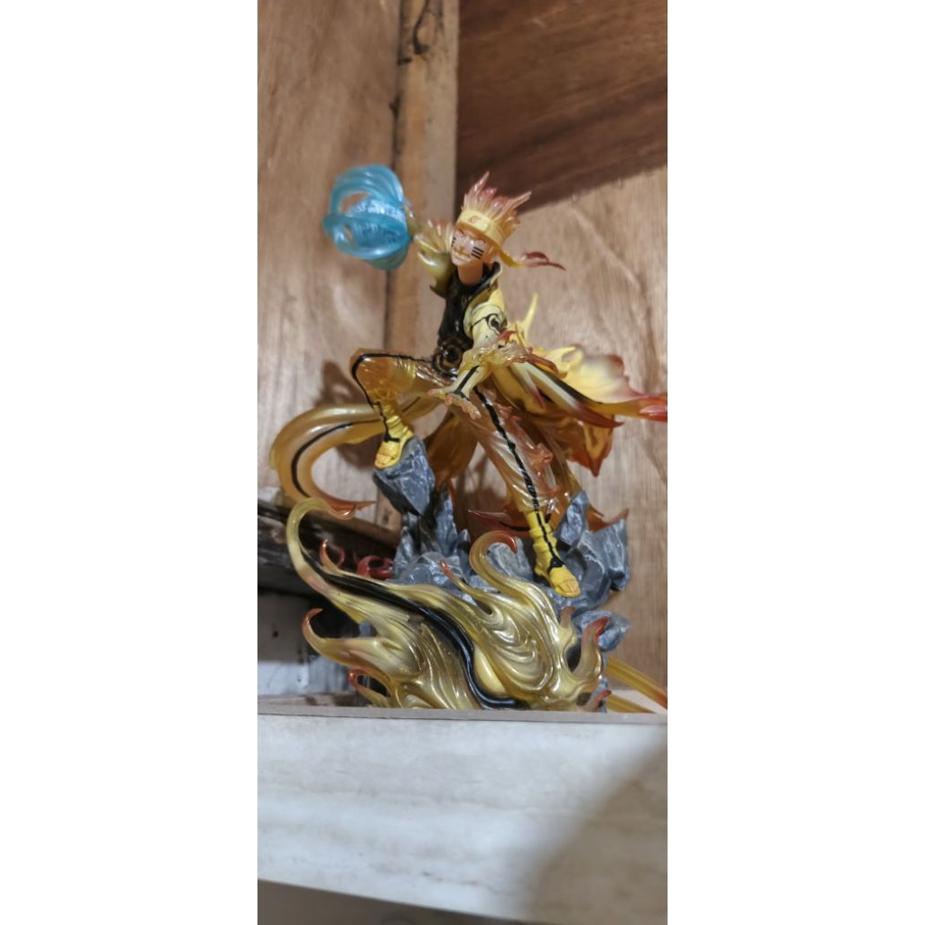 statue recast naruto + figure naruto bonus gaara chibi