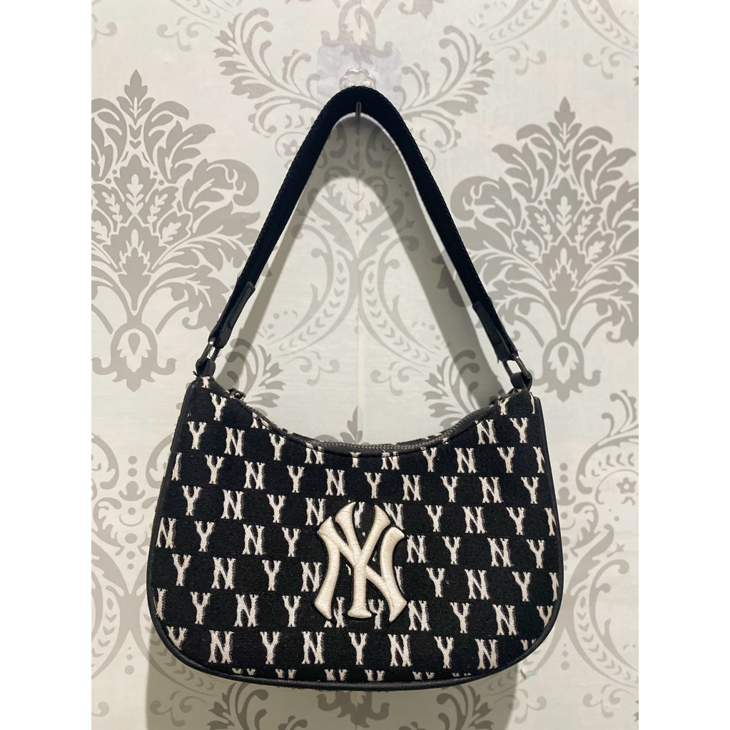 PL tas mlb