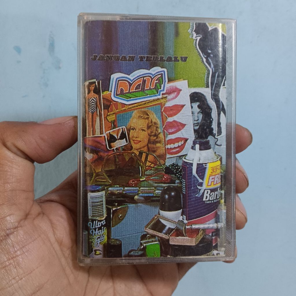 Kaset Pita Naif (Jangan terlalu)