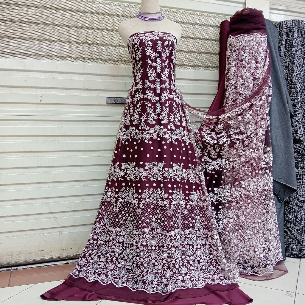 BAHAN KAIN TILE BROKAT BORDIR PAYET BAHAN KEBAYA DRESS BRUKAT BORDIR PAYET