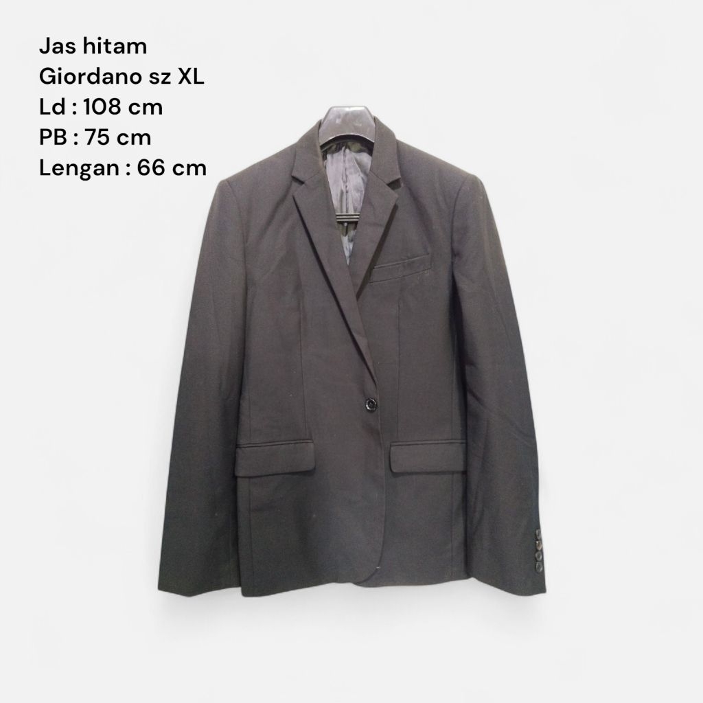 JAS FORMAL JAS AKAD JAS WISUDA PRIA HITAM Giordano warna hitam sz L