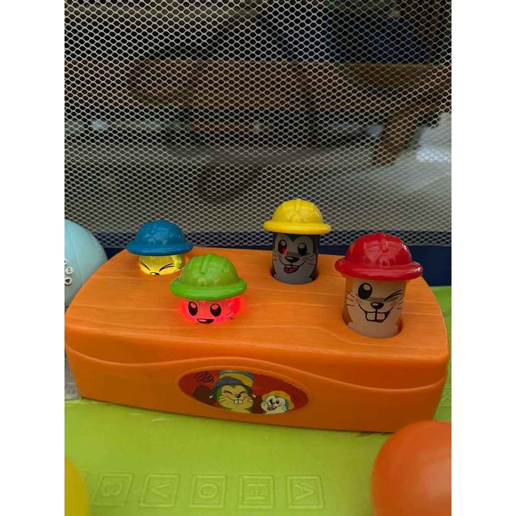 playgo mainan palu
