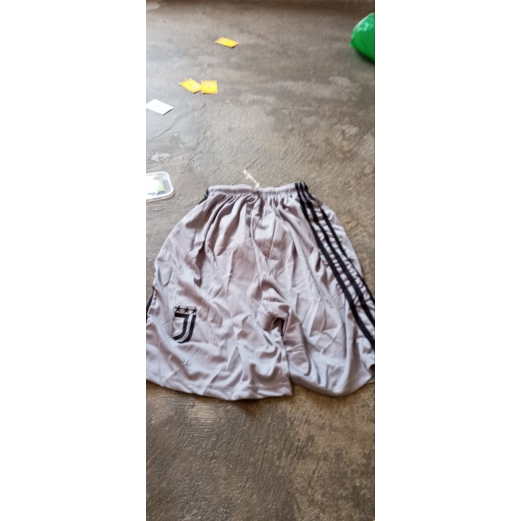 Celana Bola Bahan Jersey