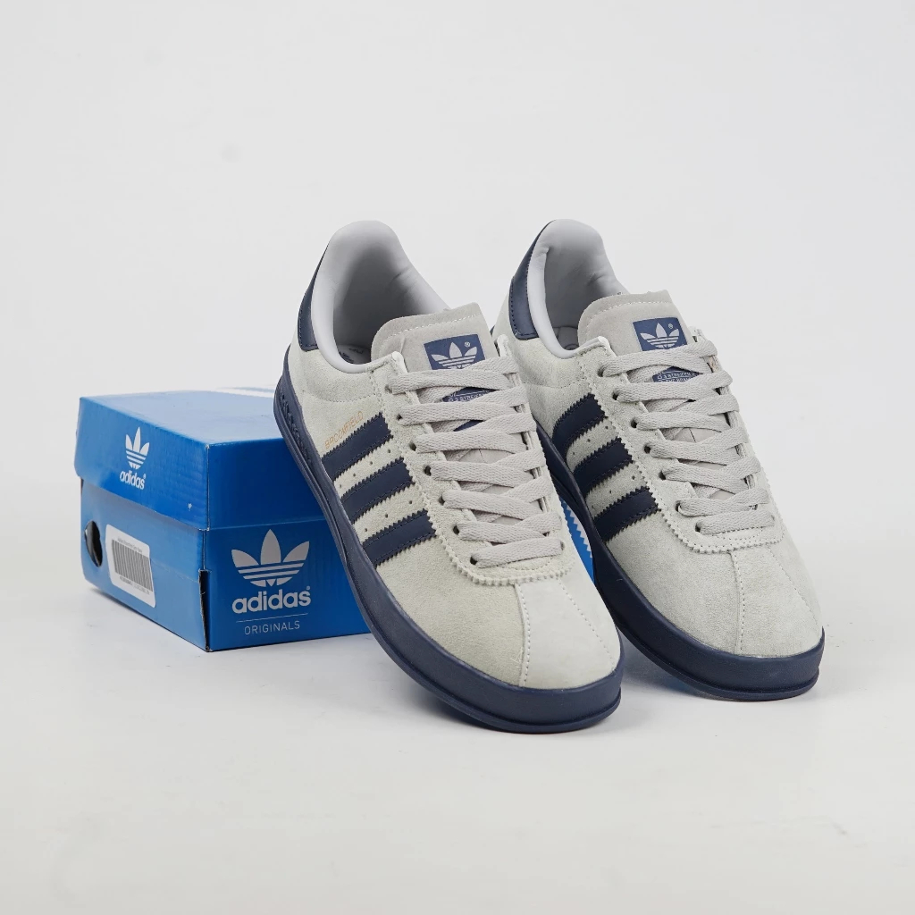 Sepatu Sneakers Broomfield Grey Navy 100% BNIB sepatu casual adidas broomfield grey navy original