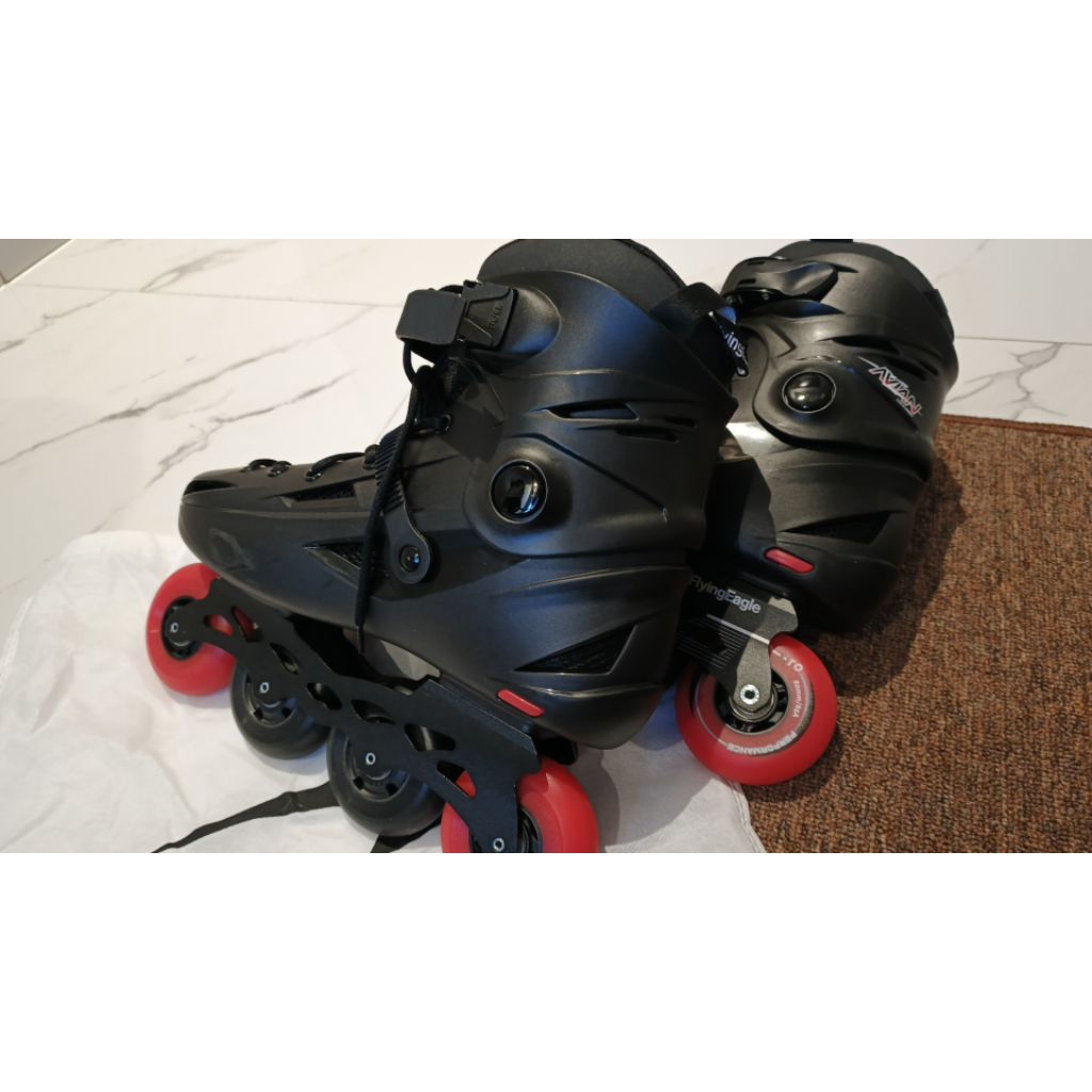inline skate/sepatu roda flying eagle preloved/second