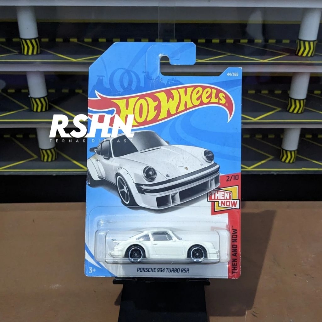 Hot Wheels Porsche 934 Turbo RSR