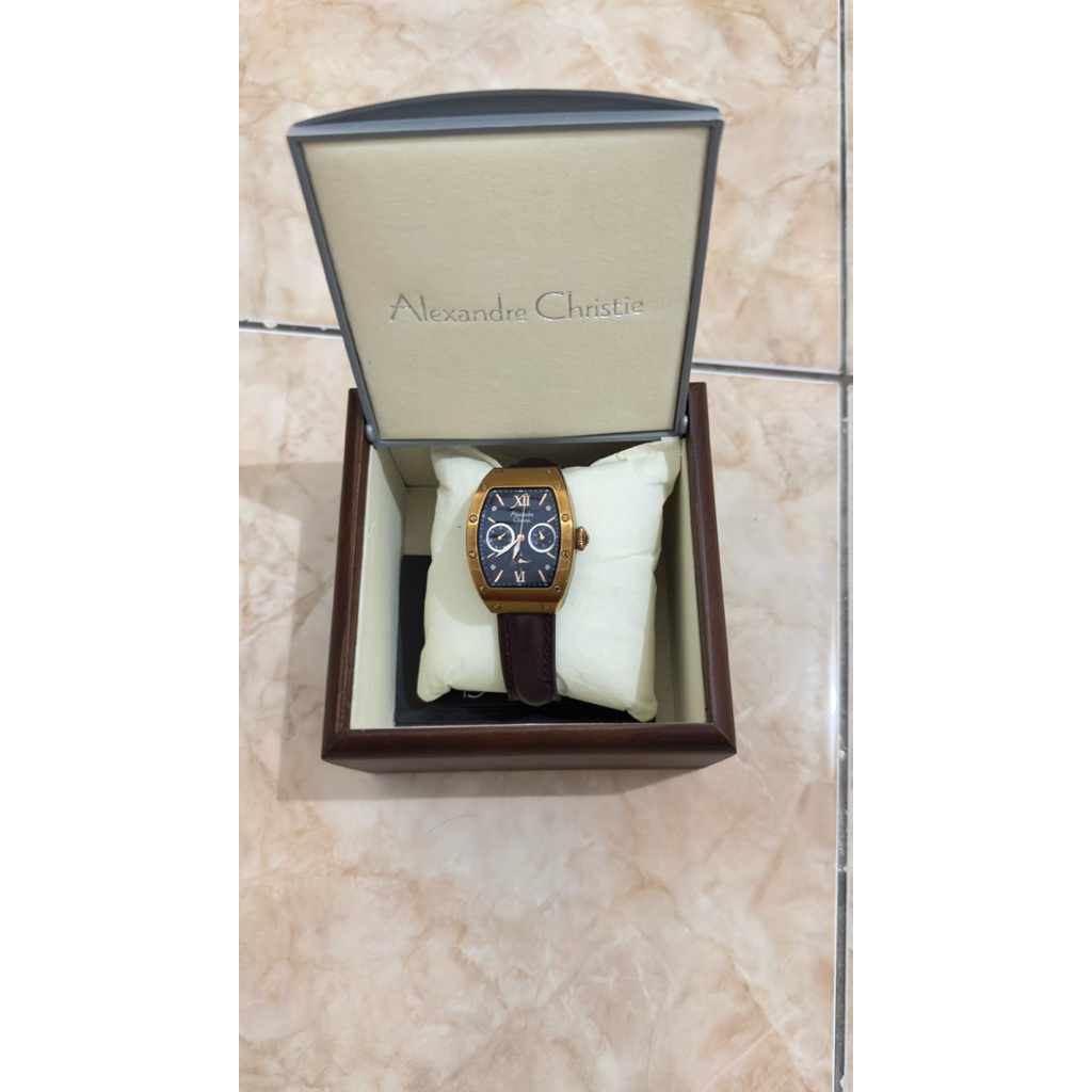 Preloved Jam Tangan Wanita Alexandre Christie lengkap kotak