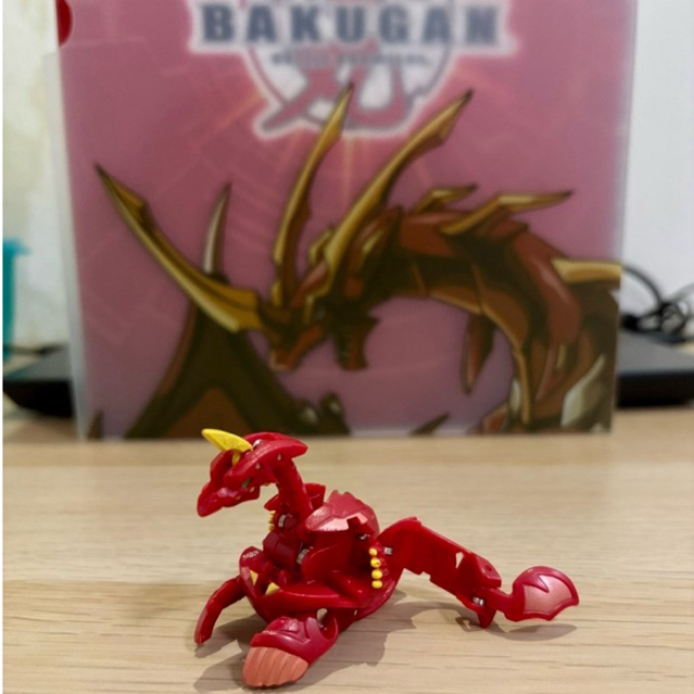 Bakugan New Vestroia Pyrus Viper Helios