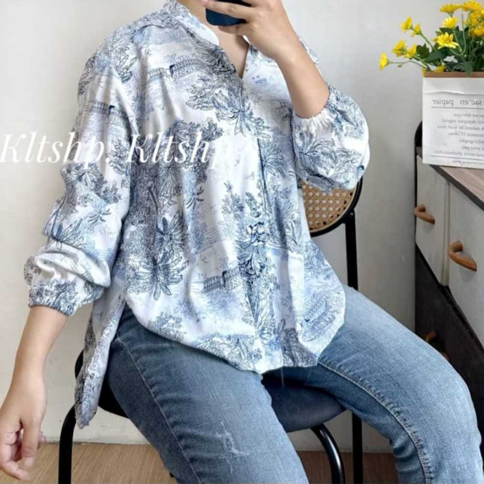 Kemeja Wanita Motif Terbaru Lengan Kerut Elegan - Blouse Wanita Lengan Panjang Motif Garis Biru Puti