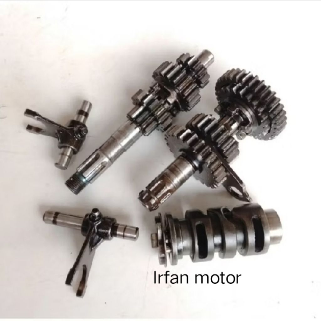 gigi gear rasio transmisi smash TITAN ori copotan motor