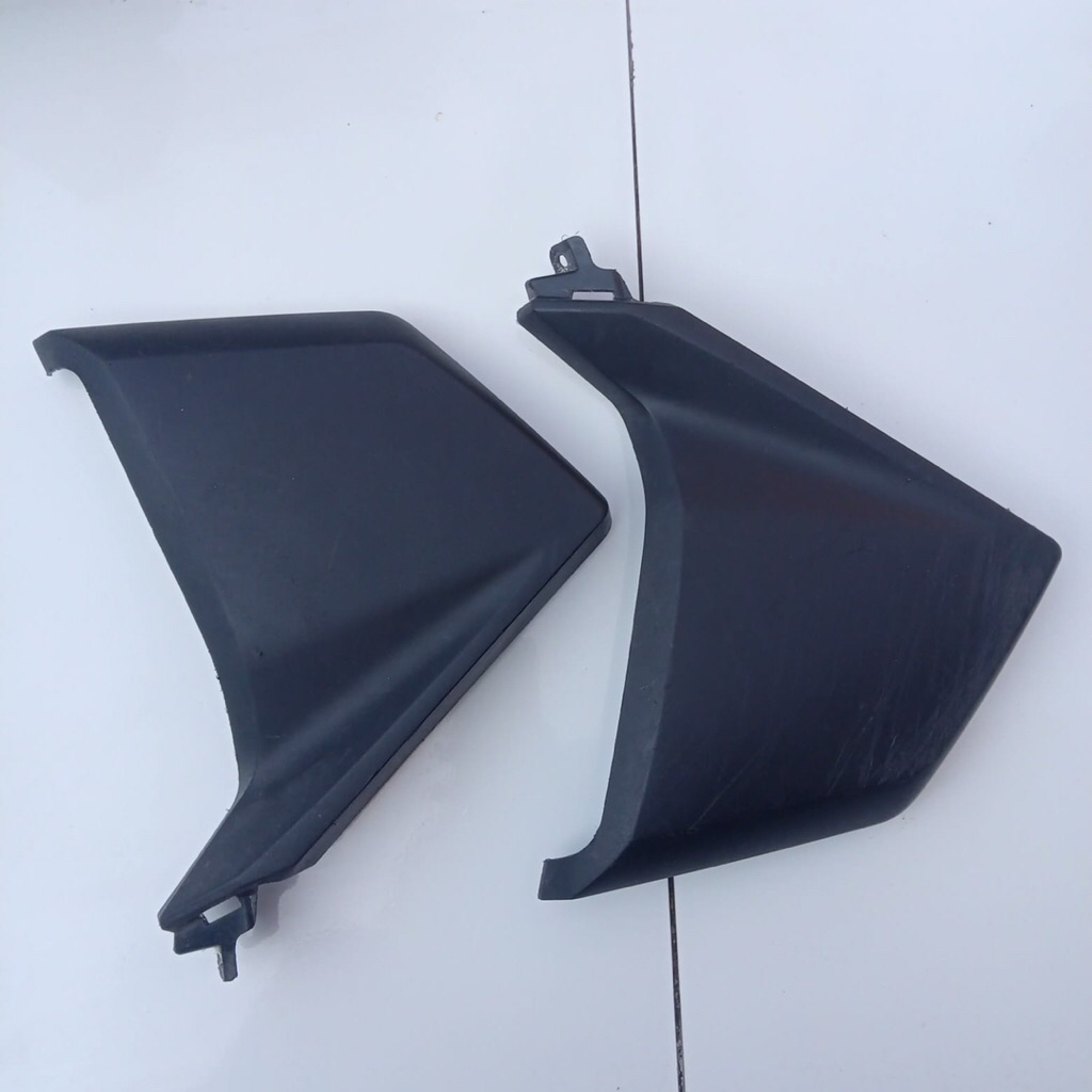 GARNISH HONDA VARIO 160