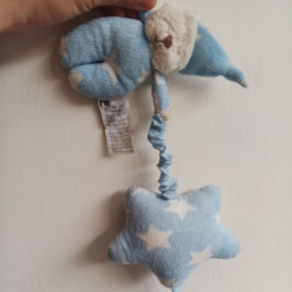 boneka musik