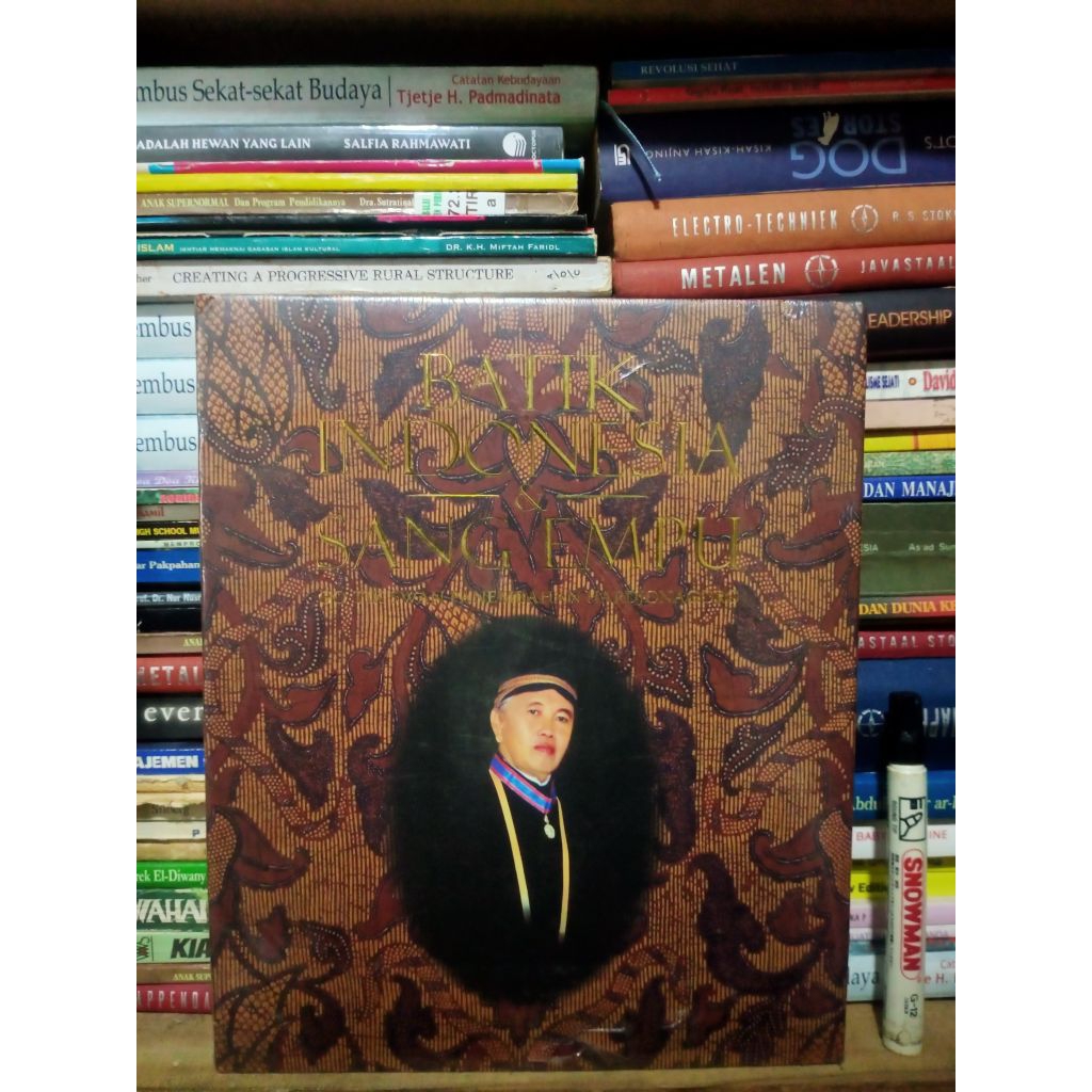 Original Batik Indonesia & Sang Empu oleh Go Tik Swan Panembahan Hardjonagoro (budaya)