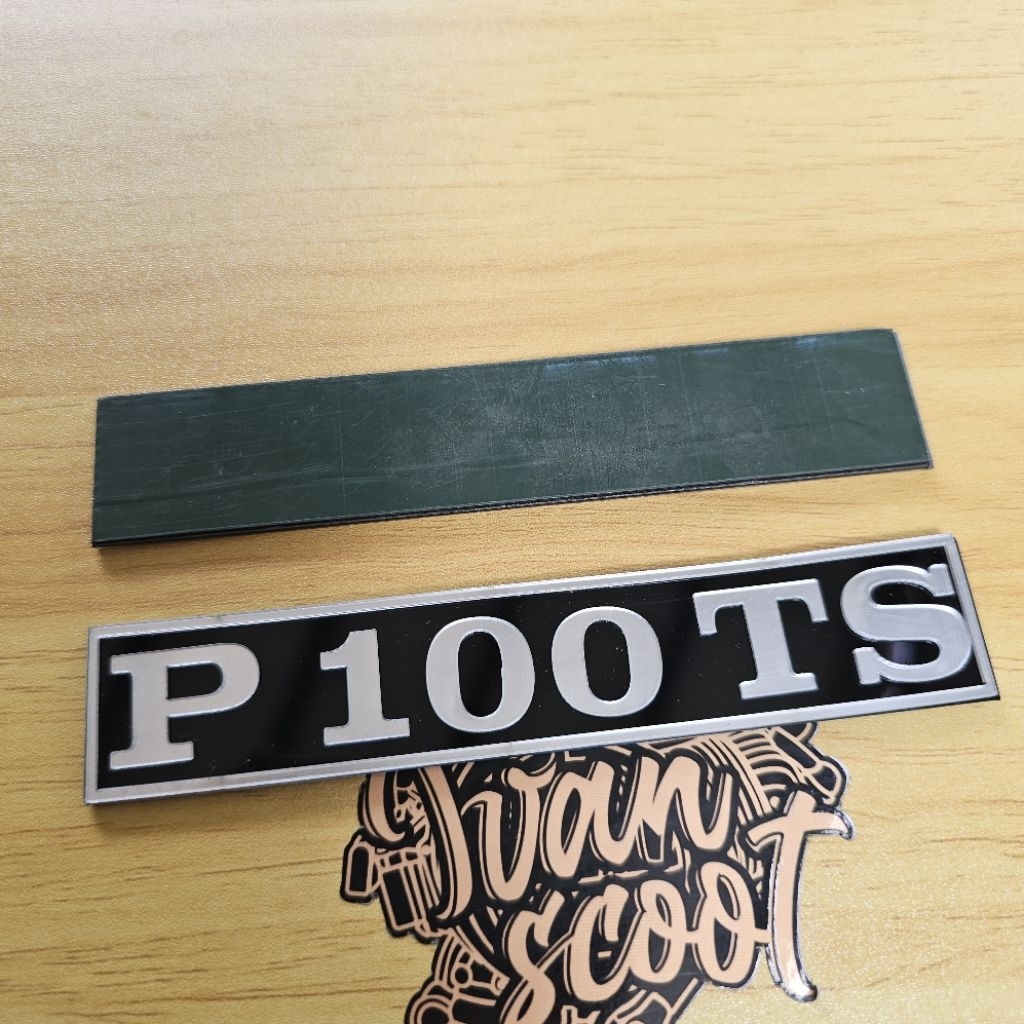 EMBLEM TEPONG VESPA PTS EMBLEM VESPA P100TS PTS 100 VESPA SPESIAL SMALLFRAME
