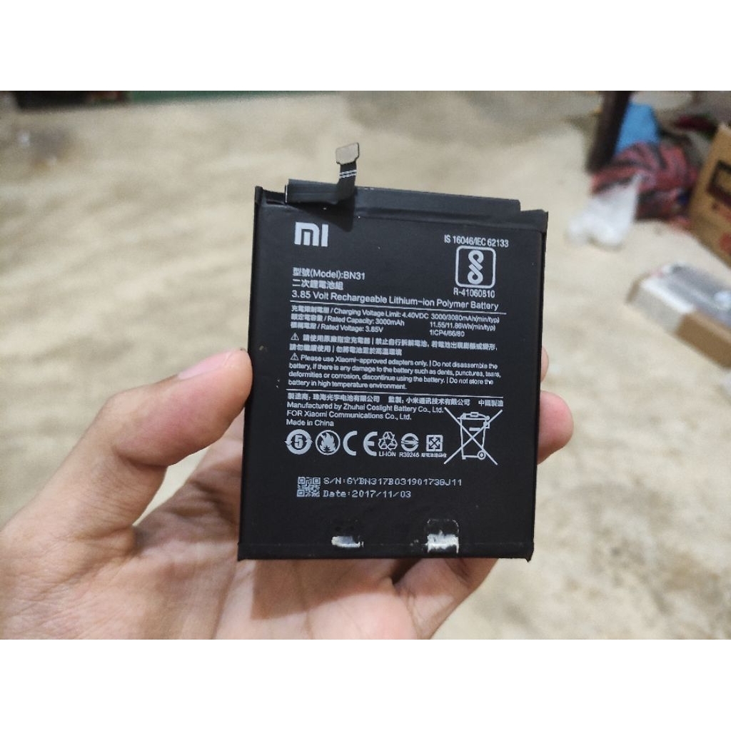 batre/baterai, Xiaomi mi a1/mi 5x, Ori copotan bawaan hp, normal, mulus, tdk bocor/kembung