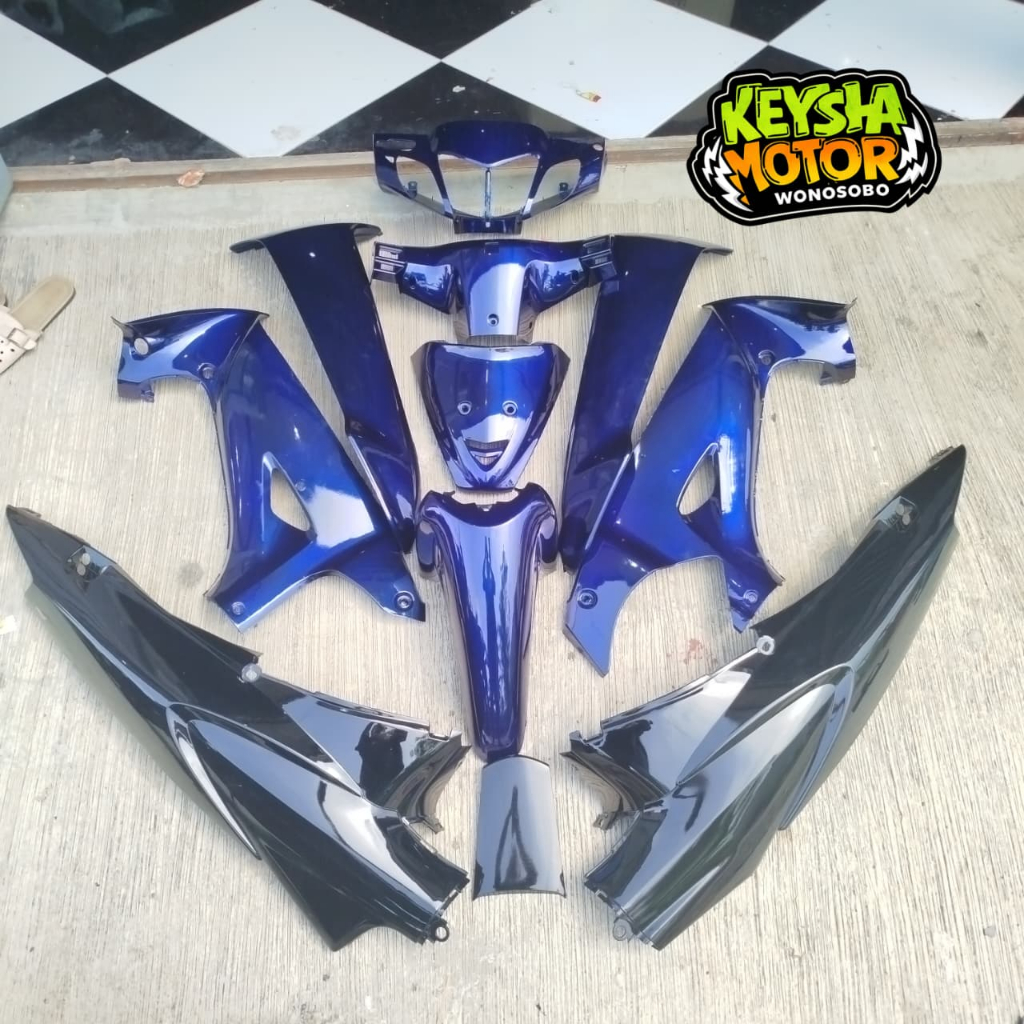 Full Bodi Halus Karisma 125 D/X Warna Biru Hitam